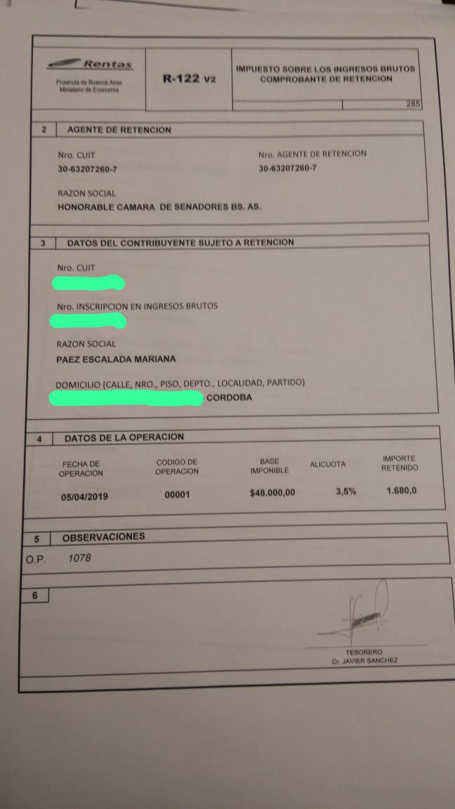diegobranca's tweet photo. El portal "El Disenso" fue quien publicó que el hijo del "Indio" Solari trabaja en el Senado de la provincia de Buenos Aires. 

Algo muy meritorio para un pibe que podría no trabajar. Ni él, ni su hijo ni su futuro nieto (dinero que donaba)

Pero oh sorpresa… Fuentes del Senado provincial aseguran que la dueña del portal, tuvo un contrato laboral en la misma institución. 🤦🏻‍♂️
Nadie sabe qué hizo. De que trabajó.
Que paradoja no?
🤷‍♂️
Con tal de hacer daño son capaces de cualquier cosa!!!!!!