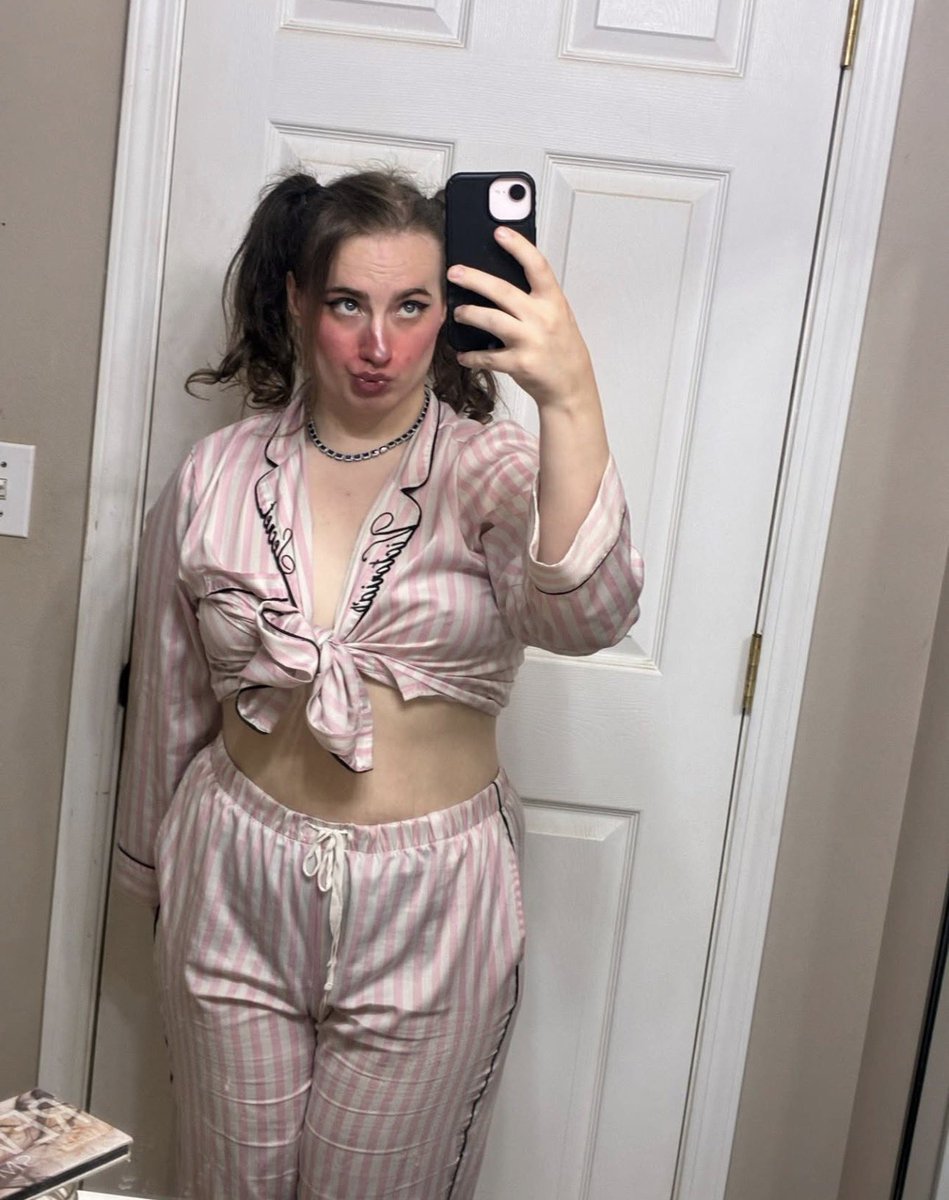 𝚂𝚑𝚊𝚢 tweet media