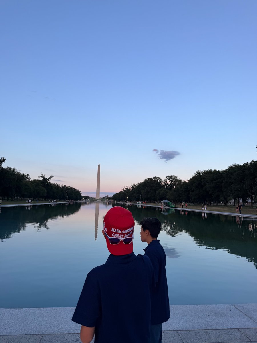RepRudyYakym's tweet photo. Btw, these photos were taken at the Reflecting Pool last night. It is "American Flag Blue," and hundreds of patriots were there enjoying it Tuesday night.

It’s okay to love America and take pride in our beautifully renovated nation’s capital, @Forbes. https://t.co/zWYpibrjtH