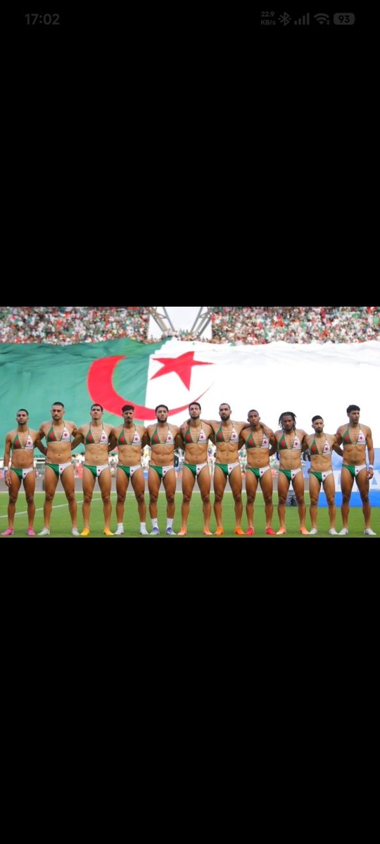 karami16's tweet photo. @Laidoudi_Badr قحاب ميسي https://t.co/OUcsEEWNvf