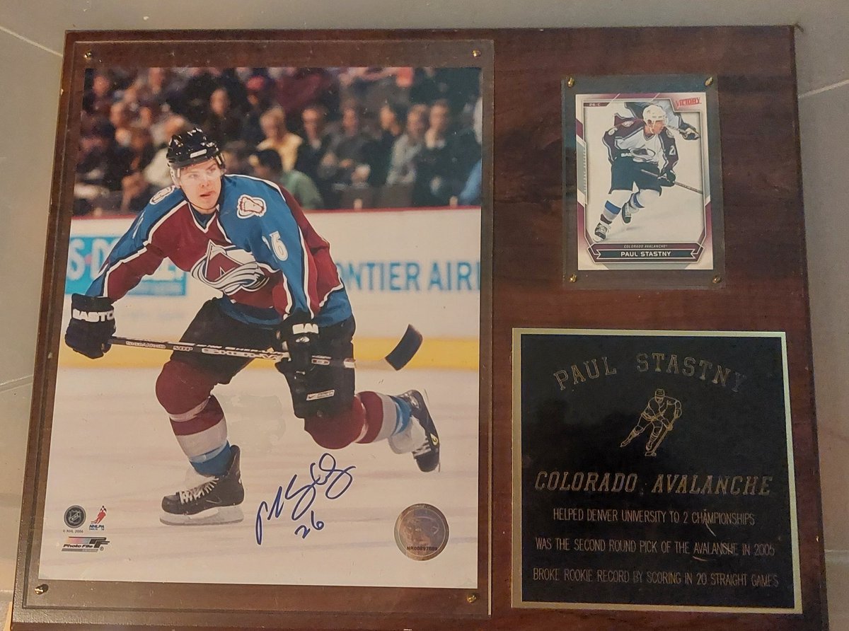 AvsCanesFan's tweet photo. Found this gem sorting through boxes. Going to have to find a place for it on my Avs wall once I get my office/podcasting room set up.
#GoAvsGo https://t.co/ACoFJz7dtR