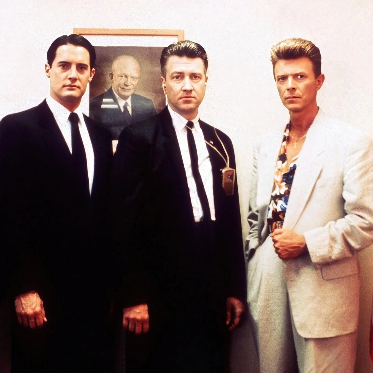 europemaxxed's tweet photo. the only pic your dad has of himself before you were born where he's with his best friends that he hung out with all the time but you've never seen them https://t.co/BUx0RyOGmr