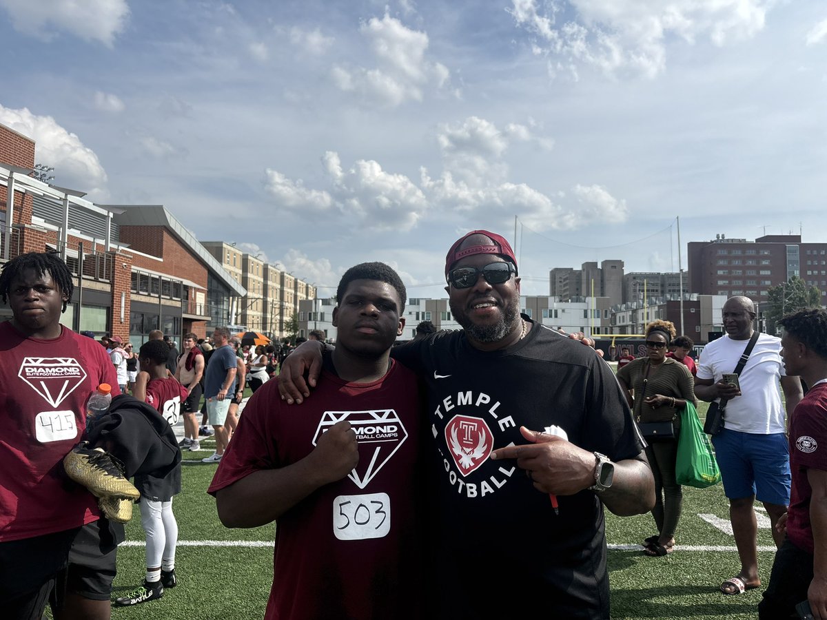 calvin_boone3's tweet photo. The other day I went to Temple where I learned from coaches and competed 😤
@HermitsFootball 
@chillbelton 
@mylesonetwo 
@CoachMauriello 
@AdvLevelRecruit 
@MrCBoone 
@CoachCCalhoun https://t.co/DXrokeI8YZ
