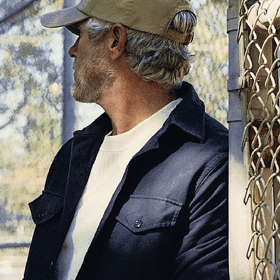 servusaurorae's tweet photo. @𝘳𝘰𝘣𝘣𝘺𝘯𝘢𝘷𝘪𝘵𝘤𝘩  made  a  post  in  instagram:  jake  wanted  to  practice  his  photography  skills  on  my  day  off.  (  he  made  me  do  this  post.  )  🧢 https://t.co/Wb1mZWsx4Y