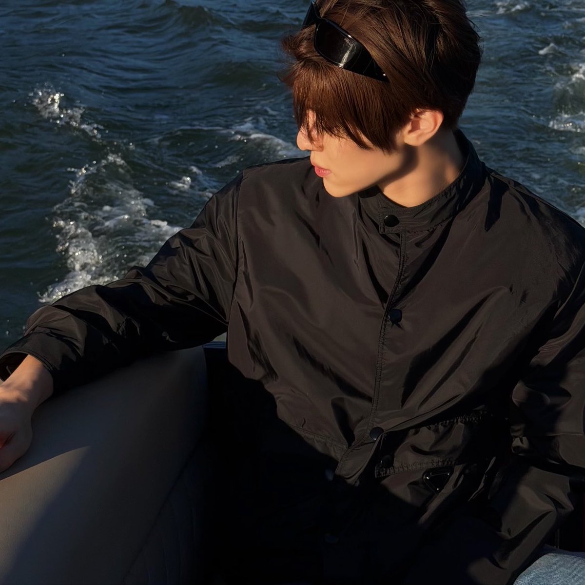 butterflyutsie's tweet photo. I can’t wait for his personal instagram account https://t.co/EJ5uWMviW7