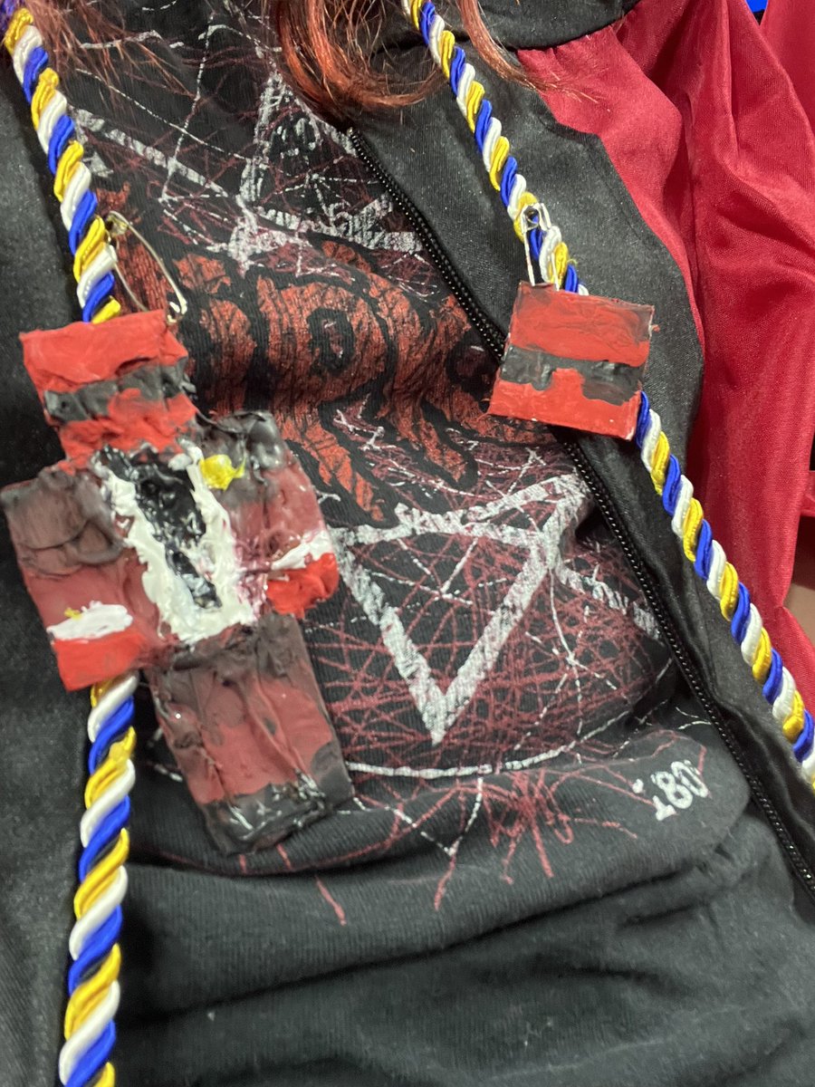XicisTrans's tweet photo. Graduated today as a reddoons fan to a educated reddoons fan @reddoons https://t.co/sWqt6jFJNc