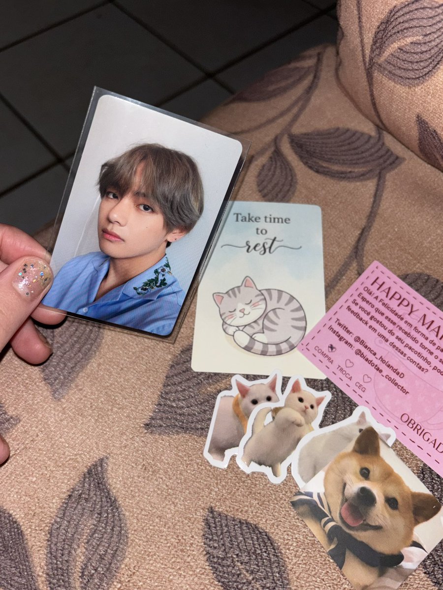 thvdreamy's tweet photo. — feedback extremamente positivo para: @Bianca_holandaD 𝜗𝜚⋆₊˚

. a Bia é maravilhosa! atenciosa, prestativa e notificou à cada momento tudo sobre o PC. veio bem embalado, tudo muito lindo e fofo. simplesmente comprem com ela, melhor decisão ever! o Tae chegou perfeito! 🩶✨ https://t.co/NUbXcy9GPx