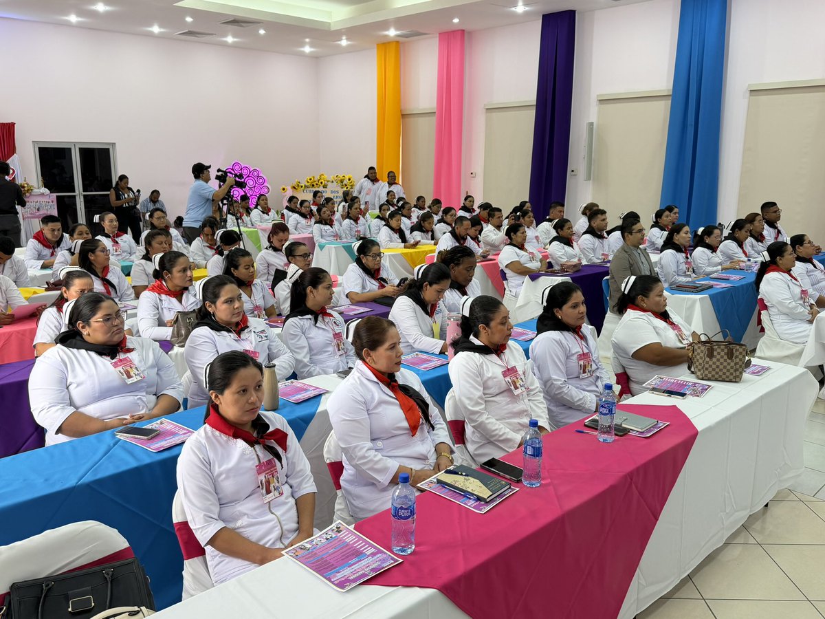 MinsaNicaragua's tweet photo. Simposio Nacional sobre la Atención de Enfermería Perinatal Centrada en la Madre y la Familia, con la participación de Enfermeras y Enfermeros de todo el país.

#2026SiempreMásAllá
#SomosVictoriasVerdaderas
#NicaraguaConDanielyRosario https://t.co/ri5V0OZyWz