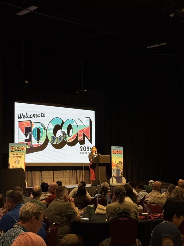cyber_dot_org's tweet photo. It's wonderful to see educators from all over the U.S. passionate about early cybersecurity and AI learning at #EdCon26. Day 2 has been a blast. Wish you were here! https://t.co/gVJrtApGb0