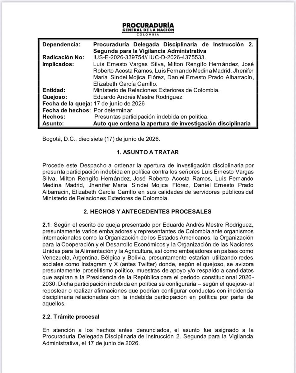 Horadelaverdad's tweet photo. La Procuraduría abrió investigación disciplinaria contra siete embajadores por presunta participación en política. Entre los investigados figura Milton Rengifo. https://t.co/UrSImfmbSd