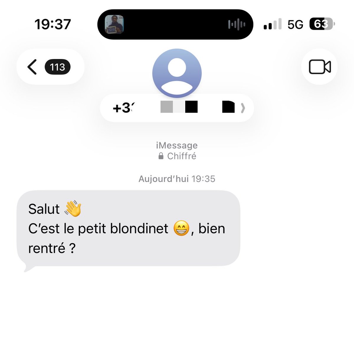 Linankkh's tweet photo. J’me suis fait draguer par un bourgeois à Ralph Lauren il a 23 ans il écrit comme un daron https://t.co/amMaEvQpCU