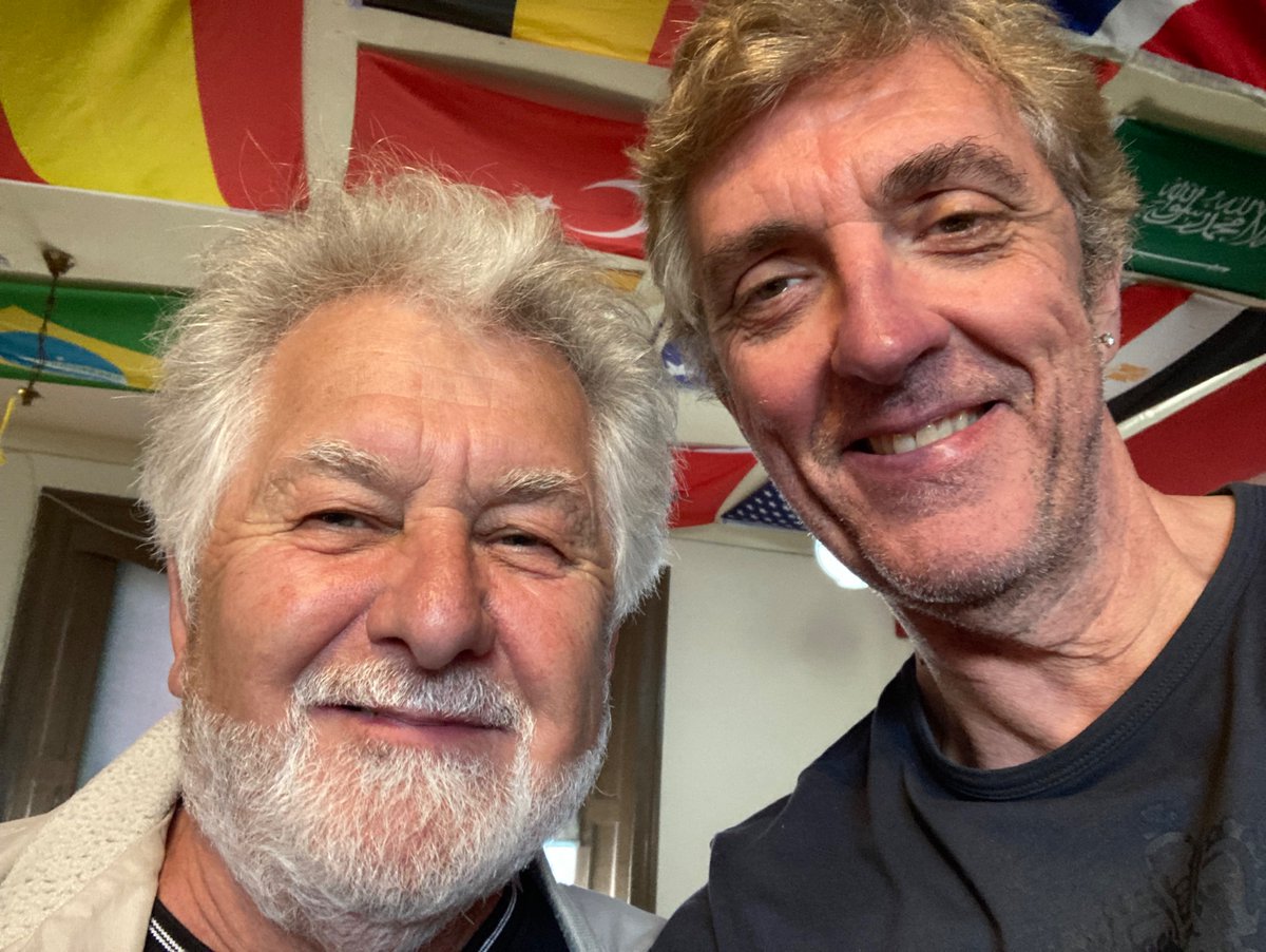 christophermcg8's tweet photo. I can’t believe Dustin Hoffman’s come in the Cleveland for the England match! https://t.co/nEjvNLUYcz
