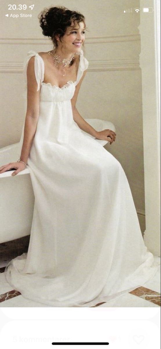 SoftAngel34's tweet photo. I’m so afraid of being fat when I get married. 

Wedding thinspo: https://t.co/HtY5PS7HsB