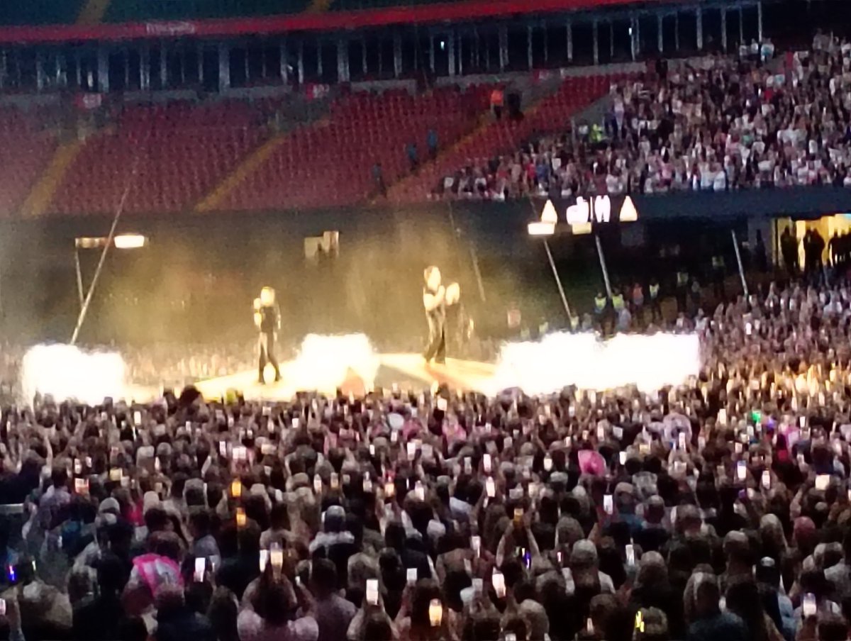 GarryMerrifield's tweet photo. Bit more from Cardiff 
Take That have matured well https://t.co/7C0X2enL3t