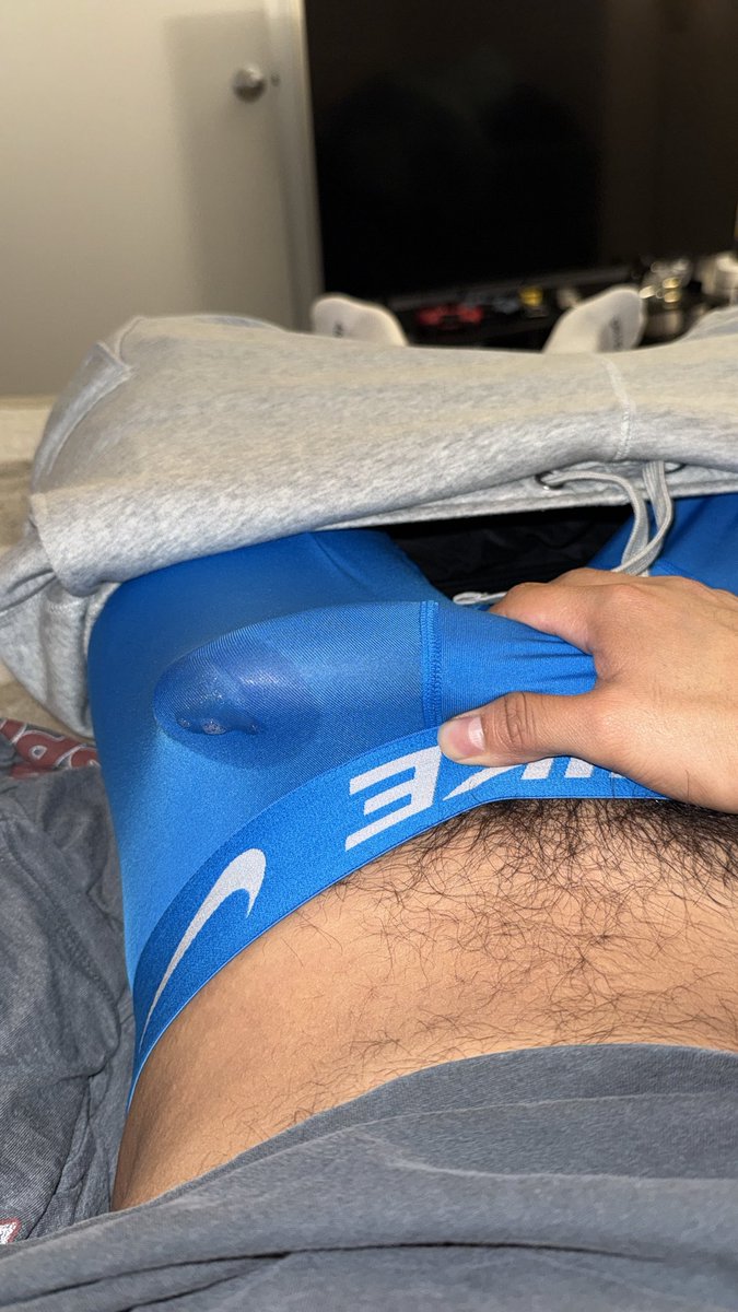 Santos_3105's tweet photo. Te puedo mandar videos sacando 💦? https://t.co/EY4heqtBx2