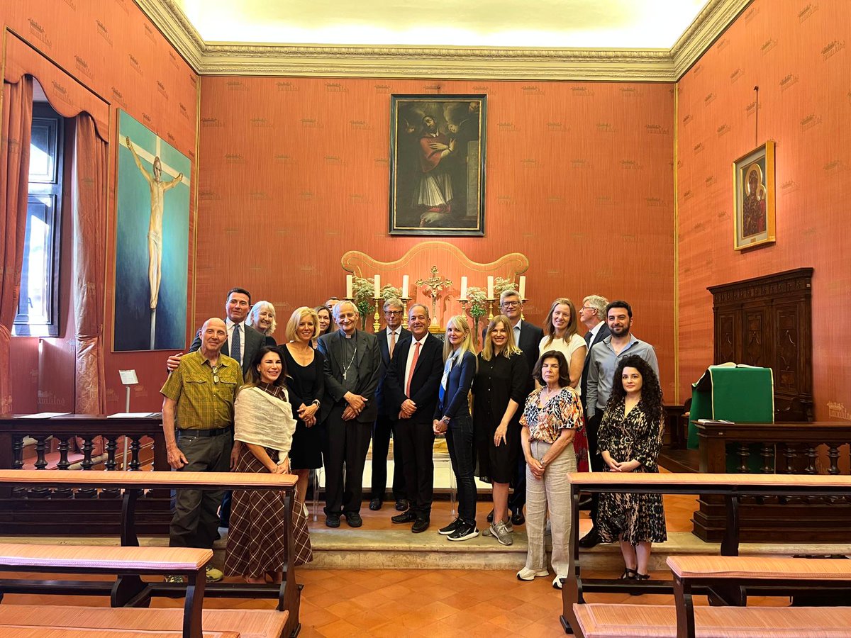 ItalytoHolySee's tweet photo. Un piacere aver ospitato oggi a #PalazzoBorromeo un incontro del Card. #Zuppi con alcuni speaker della “#Rome Conference on AI, Ethics, and Governance” in programma dal 18 al 20 giugno.
#AI #ethics https://t.co/eBOfcmqIt2