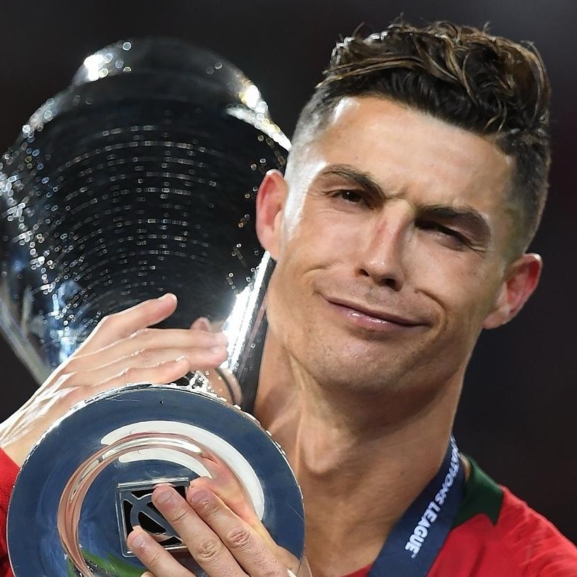 goalsside's tweet photo. 🚨🚨🎙️| Toni Kroos on Cristiano Ronaldo: "Ronaldo is not just playing because his name is Cristiano Ronaldo, it's because he's still their best attacker in the area." 🐐 https://t.co/5W9u1js2es