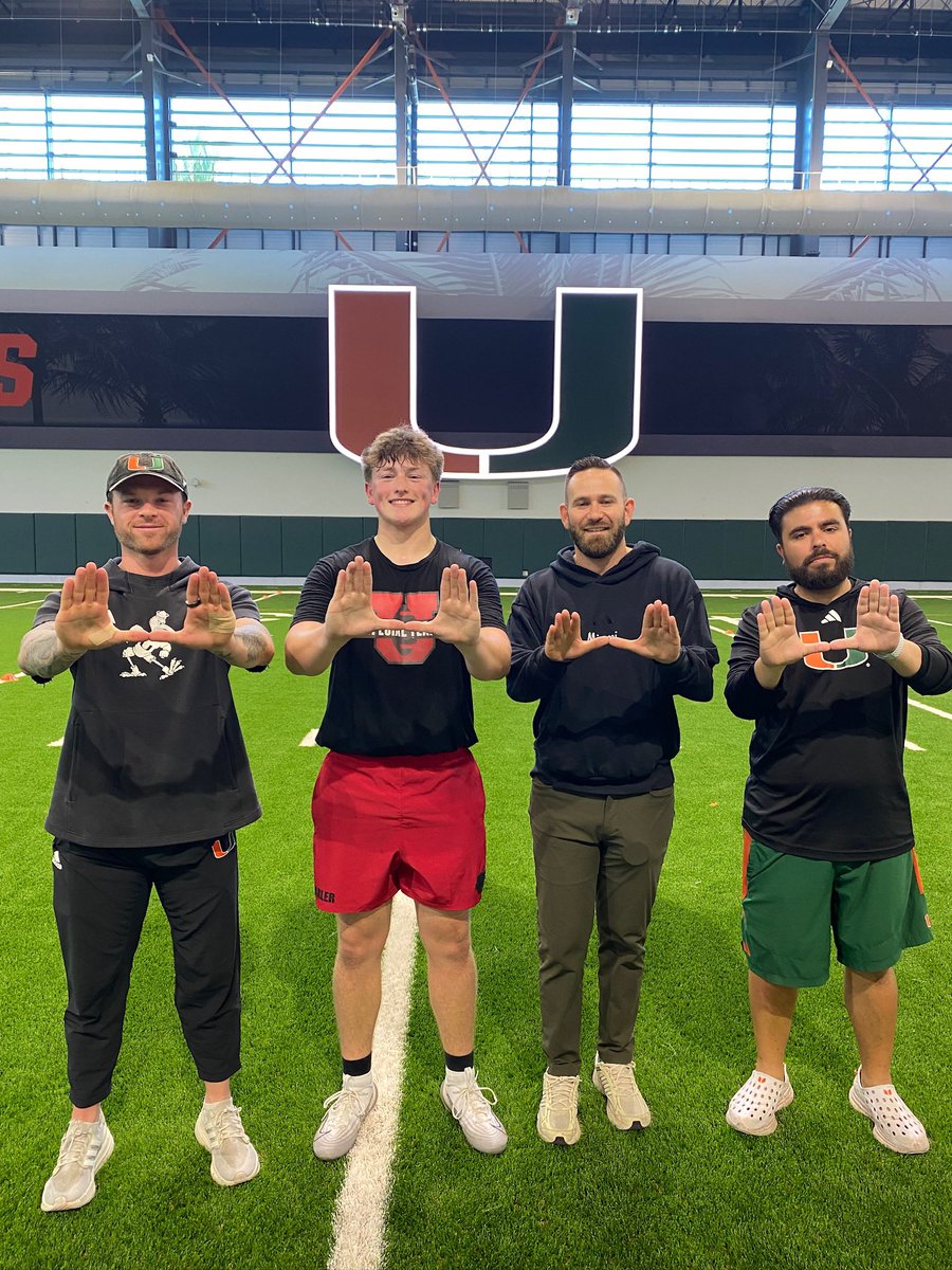 JacobTraxler64's tweet photo. Had an amazing workout today at @CanesFootball !! Thank you @CoachFerras , @ImClayJames , and @CoachKalter for having me out! Looking forward to staying in touch and making it down for a game‼️‼️

IT’S ALL ABOUT THE U 🙌🏻🟠🟢

#GoCanes #MiamiHurricanes 
#Longsnapper #specialteamsu 

@ZBlostein247 @coach_cristobal @Matthew_Suero @TripCarrico 
@CoachTJefferson @TheCribSouthFLA @SpecialTeamsU @ShaneBreon @shane_griffin54 @PIAASports @MerfRadio @PaFootballNews
@PennLive @247recruiting
@GabyUrrutia247 @CanesInSight
