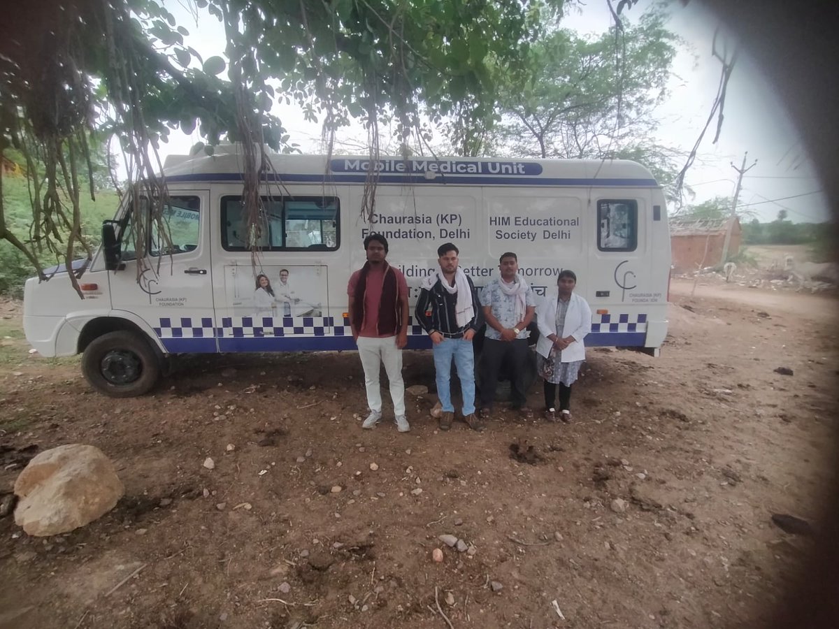 CKPFoundation's tweet photo. Today, our MMU visited Bihta and Sigon villages, Block-Ishanagar, Dist-Chhatarpur, MP, for TB screening and awareness. A total of 99 individuals were screened, promoting early detection, timely treatment, and improved access to essential healthcare services in rural communities. https://t.co/I7yc1oQNxX