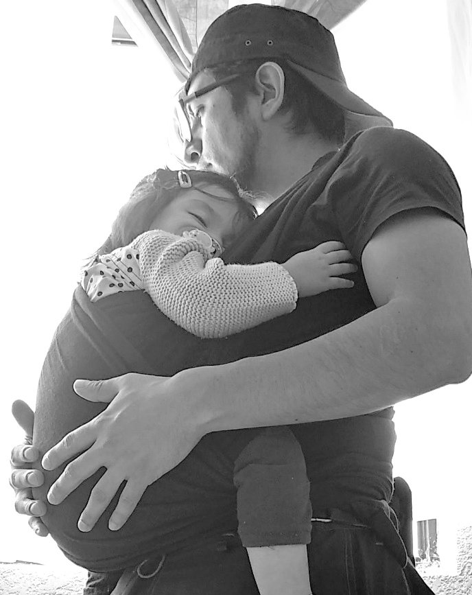 dajeko's tweet photo. #yadixbienpadre ser padre es algo que jamás pensé ser. Pero la vida se ha encargado de darme 2 hermosas hijas que ha sido muy padre verlas crecer https://t.co/tRIWcfOhxK