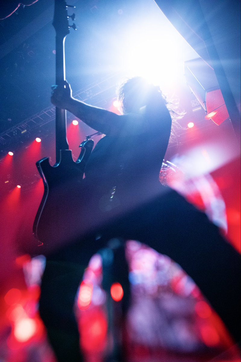 kseofficial's tweet photo. ORLANDO!!! The star of the night was our one and only birthday boy, Justin! Thanks to everyone who came out, rocked out, and helped celebrate his 50th with us. Thanks to @hardrockorlando and its staff for hosting us on this special day. 📸: @manalivecreative https://t.co/po9B7Liz7h