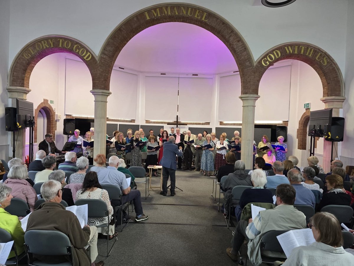SITEBaptist's tweet photo. A full house for the "Summer Celebration of Opera and Gilbert and Sullivan" by The City of #Leicester Singers this past Saturday evening 🎶 https://t.co/uxyt53P7lT