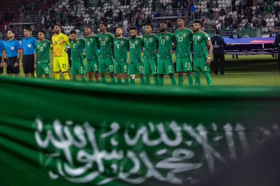 MANALlbnc's tweet photo. @salam ꧁🇸🇦💚💚🇸🇦💚💚🇸🇦
جاكم الاعصار ما شي يعيقه
منتخبنا اليوم وخر عن طريقه 💚

كل التوفيق لصقورنا الخضر
قلوبنا معكم ودعواتنا لكم
انتم قدها يا أبطال! 

💚💚💚

🇸🇦🇸🇦🇸🇦🇸🇦
-
#الأخضر_يلعب_بالنا_في_الملعب
#قدام_بنفس_الروح

@salam

💚💚🇸🇦🇸🇦💚💚🇸🇦꧂ https://t.co/xJIRgLZJ0z