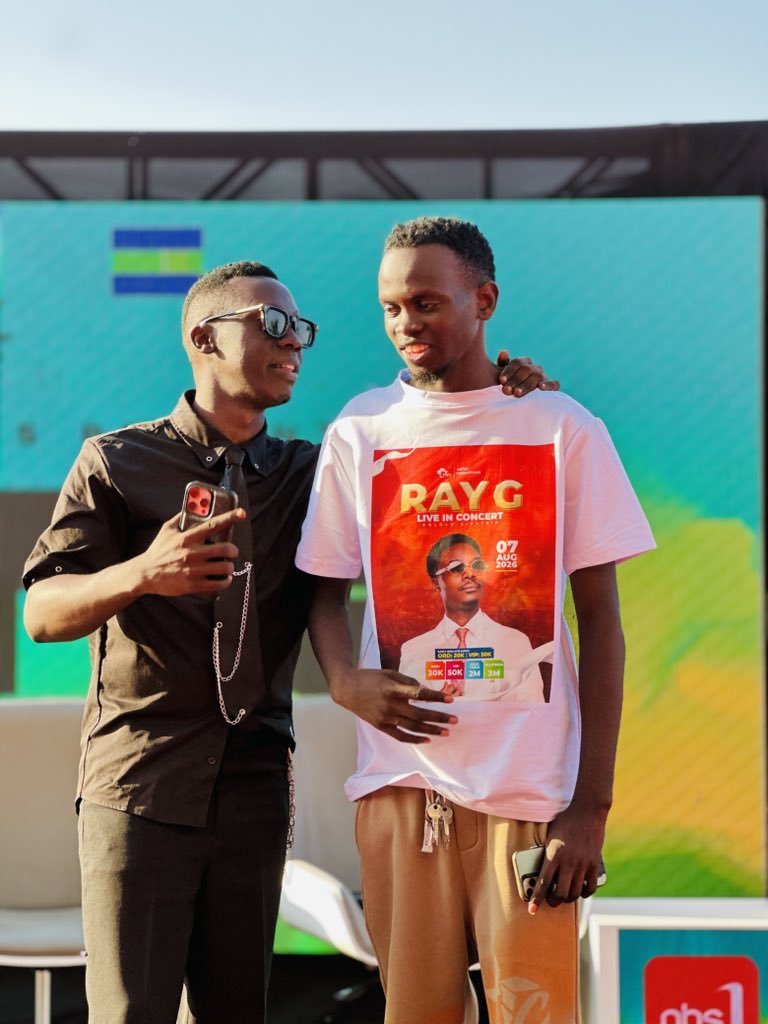 Scorfield256's tweet photo. My favorite media Personal 
@DouglasLwangaUg 
#Tuzekololo #RayGLiveInConcertKololo #Nextmediapark 
@nextmediaug https://t.co/gBpn1R0IHs