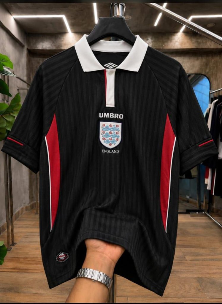 thejerseyPLC's tweet photo. going for 17k instead of 26k

rush it asap. https://t.co/z7L0S5Lsau
