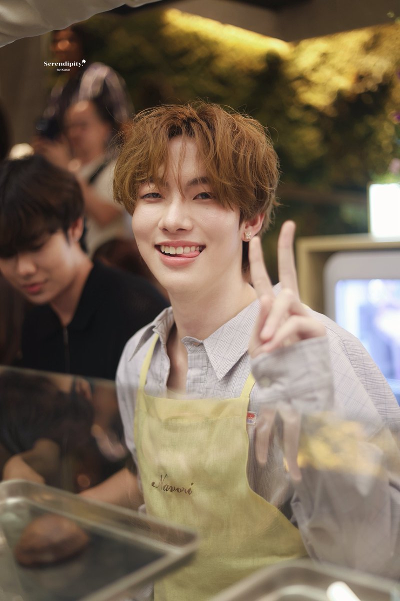 serendipity2909's tweet photo. 260618
อยู่ไม่ไหวๆ😖
@kietatar ; #kietar https://t.co/AGkriQFErW