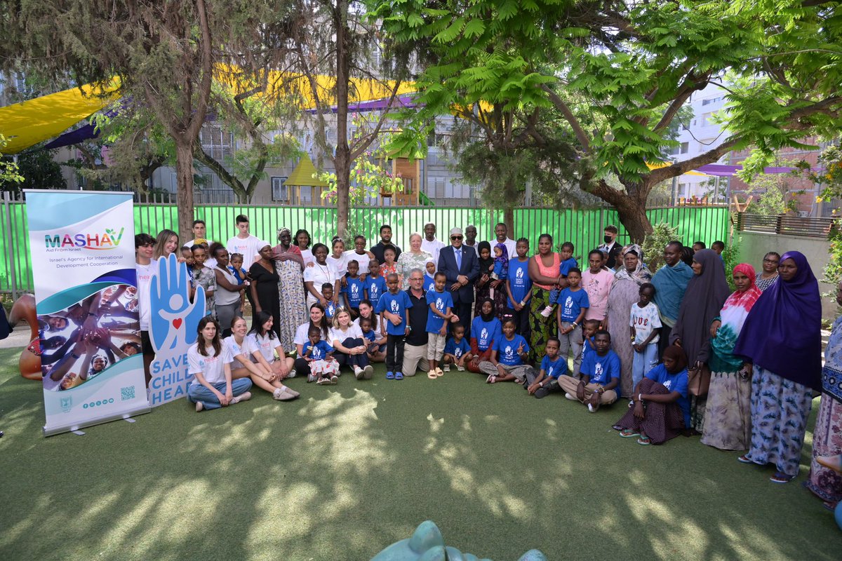 EynatShlein's tweet photo. Today I escorted H.E Abdirahman Mohamed Abdilahi, President of #Somaliland & his delegation to meet the #Somalilander children (and mothers), brought by @SaveChildsHeart & @MASHAVisrael for heart surgery in 🇮🇱. These life saving procedures will change their lives.. 📷Shlomi Amsalem GPO @IsraelMFA