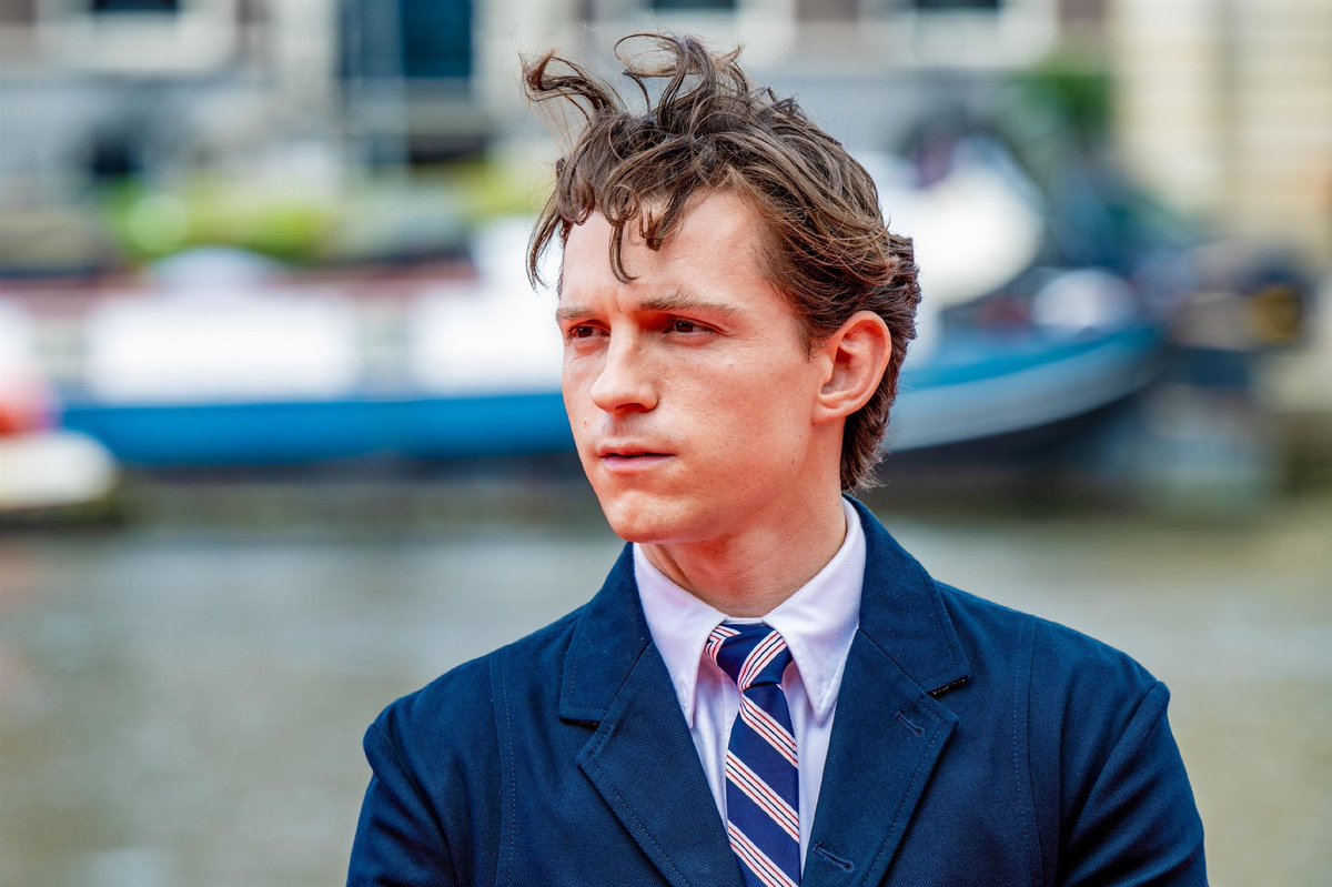 Tom Holland Updates tweet media