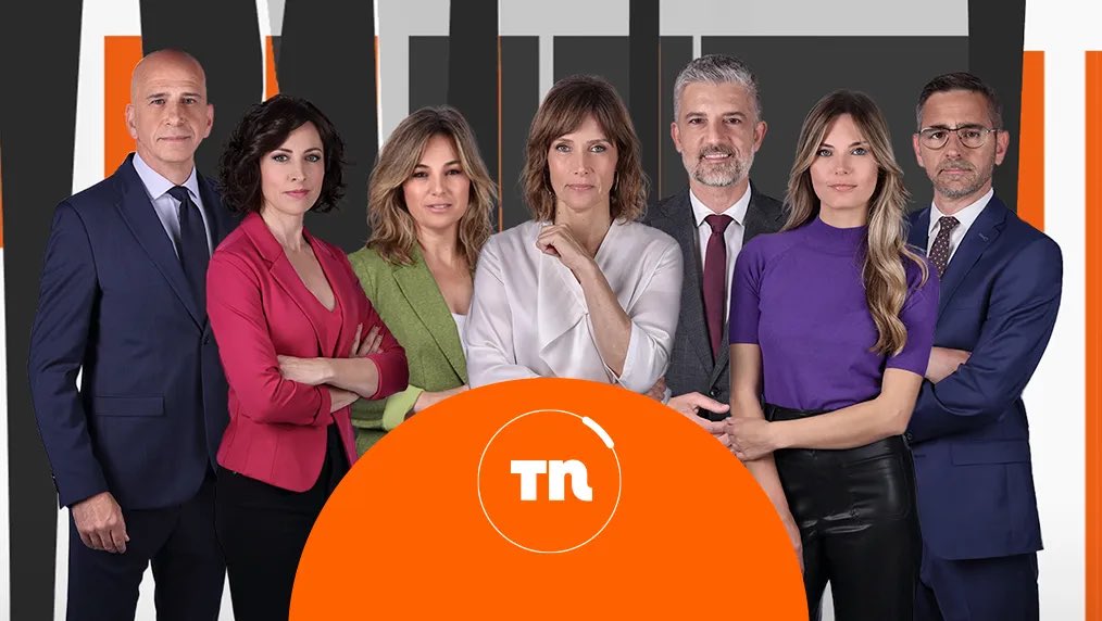 SergiMaranya's tweet photo. ATENCIÓ 20.02 h: La plantilla de TV3 s’enfronta a la cúpula de la CCMA i amenaça de no fer Telenotícies un dia, el 30 de juny.

👉🏻 Denuncien càrrecs de lliure designació, processos opacs, perfils sense prou experiència en ràdio o televisió i manca de participació del comitè d’empresa.

👉🏻 Assenyalen la vulneració de drets sindicals, traves a les comissions de treball, conflictes amb les hores extres, beques d’estudi impagades i incompliments de conveni.

👉🏻 Estan en desacord amb el pla de marques de 3Cat, que la plantilla veu com una operació per arraconar les marques TV3 i Catalunya Ràdio.

👉🏻 Critiquen que segueix pendent la renovació del Consell de Govern de la CCMA.

🤔 La plantilla acusa els directius d’opacitat, designacions a dit, menysteniment sindical, mala gestió… El problema de fons és encara més greu: el control polític dels mitjans públics que l’establishment polític utilitza a la seva conveniència per marcar el seu relat i aconseguir mantenir-se al poder el màxim temps possible.