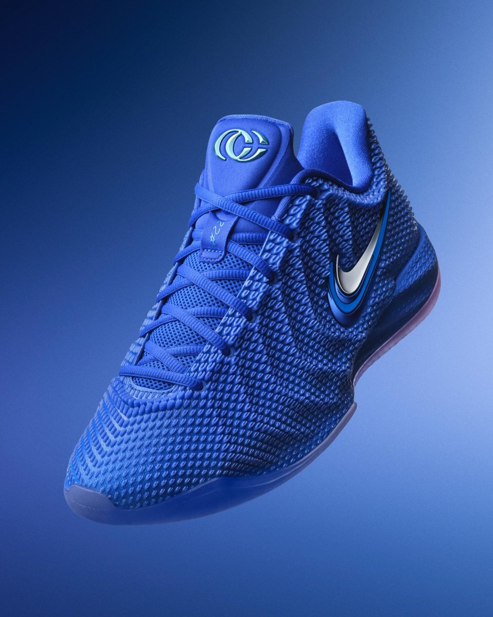 ModernNotoriety's tweet photo. OFFICIAL LOOK: Nike Caitlin 1 "Racer Blue" 💙🏀

🗓️ October 1st
🏷️ $140 https://t.co/XGV6KXoMmm