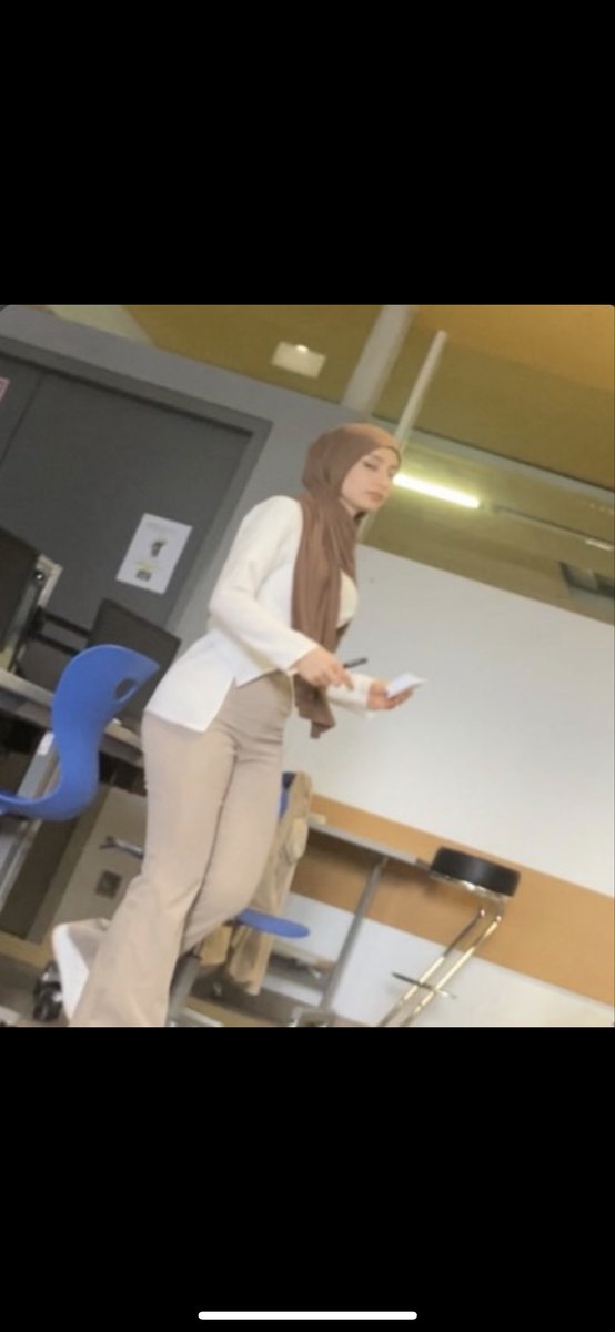 GermanBitches2's tweet photo. Candid Syrian Part 4 https://t.co/OvTCLHzOhv