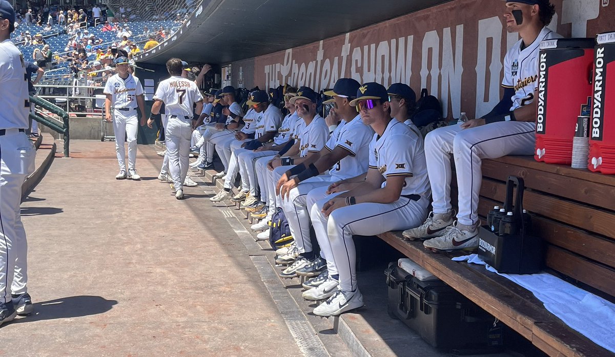 Stitch_Head's tweet photo. Okay StitchHeads, here is what we got today:
- @DiamondHeels looking to scan their ticket to the finals
- @WVUBaseball hoping to sing “country roads” again
- Remington giving out fist bumps
- the view from the photo well, just for kicks
@Big12D1Baseball 
@d1baseball https://t.co/hzme7CQwo9
