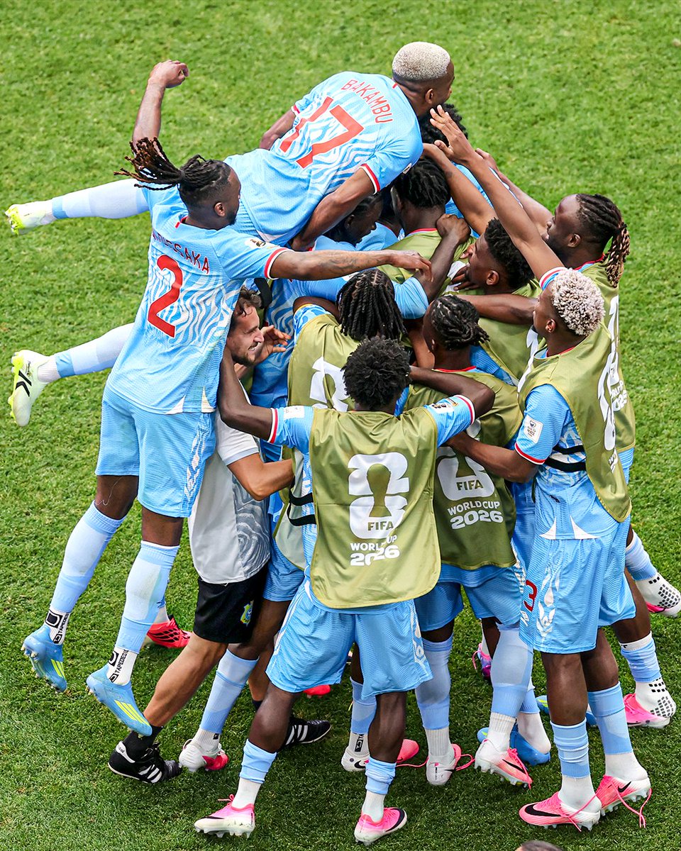 OneFootball's tweet photo. What it means when your country scores its first ever World Cup goal 🤩🇨🇩 https://t.co/gTz3HP476h