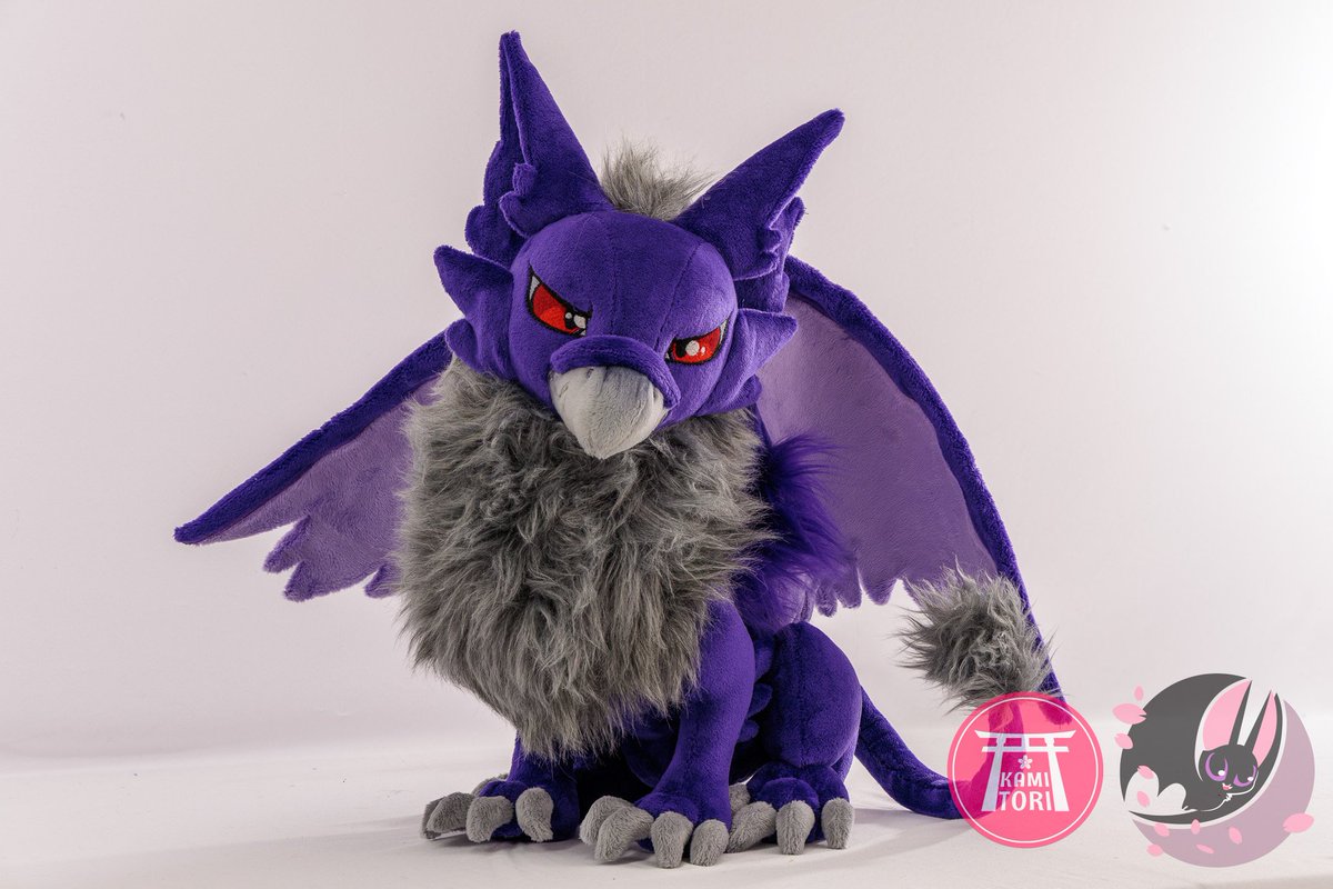 NeroFledermaus's tweet photo. Another Neopet! I adore making them, they are so cute at the same time unique designs, this time a Darigan Eyrie 💜 hope you like!
#neopets #dariganeyrie #dariganeyrie #plushie #Handmade
Own patterns
📸 @KamiTori_desing https://t.co/EBpIRlXIAM