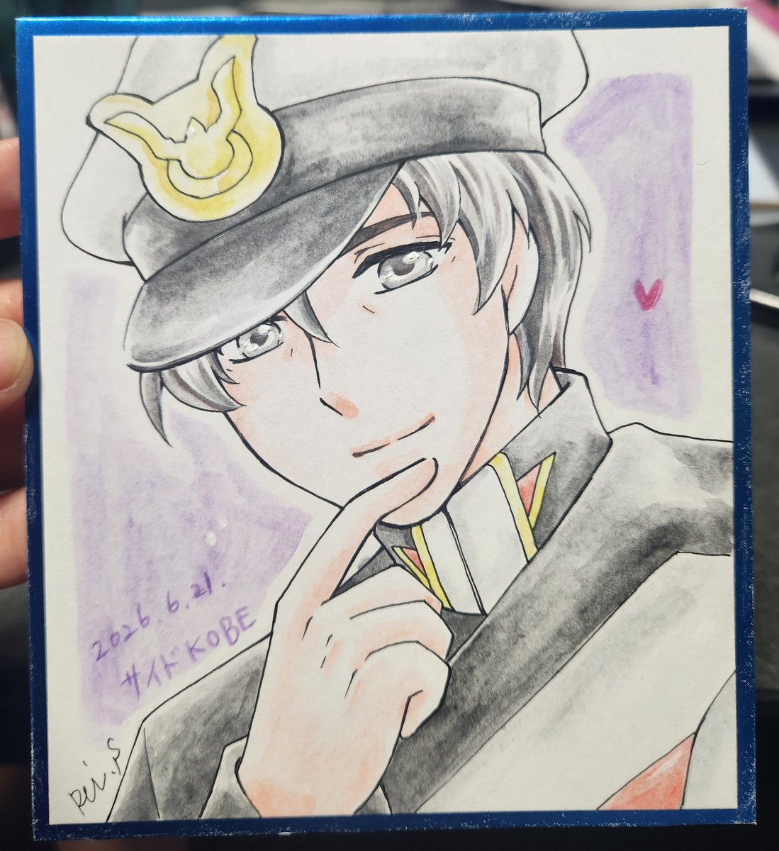 REI_SR's tweet photo. 色塗った～。色紙にカラーイラスト描くの20年以上くらいぶりすぎて💦水彩色鉛筆との相性があんまり良くなかった感はある…😅
枠が青くて可愛いから買ったコの色紙がちょっと紙質が違う気もする🤔もう1個買った方はどうかしら～？？水ののりがいいと良いな💦 https://t.co/I8uSr6A15w
