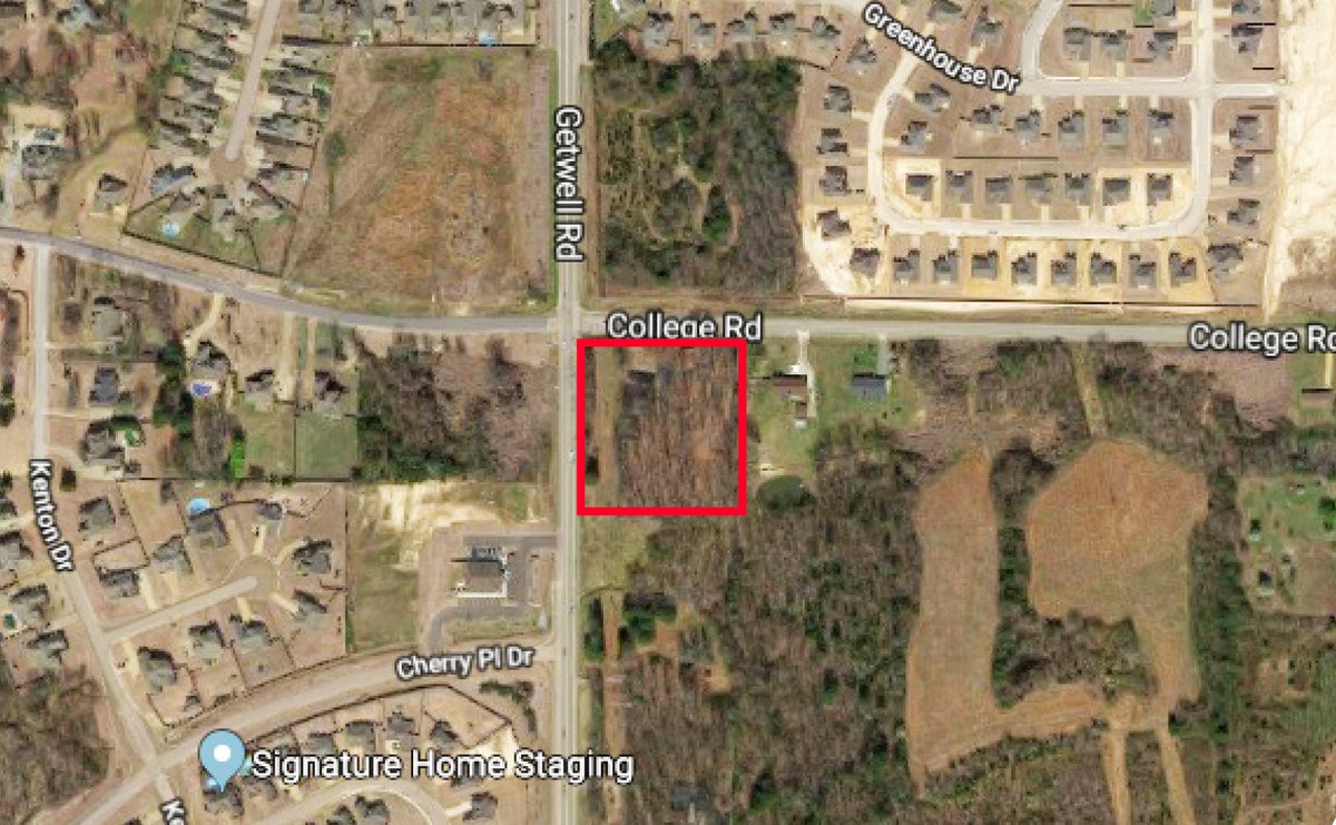 commandrealtygr's tweet photo. Prime Commercial Potential Property at a signalized intersection on Getwell Rd. - https://t.co/Yi5dS8xemK https://t.co/n03iqhaySb https://t.co/yAGr07Wb7c