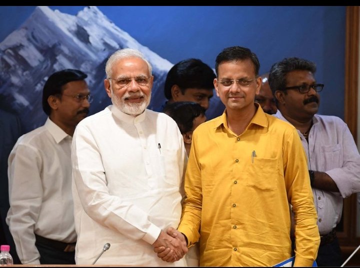 கவுண்டர் tweet media
