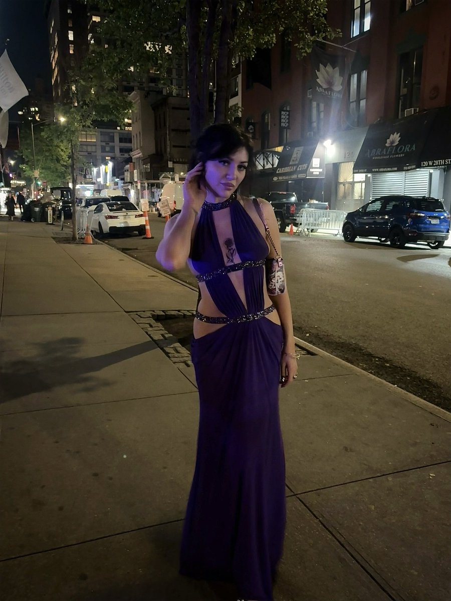 melanie tweet media