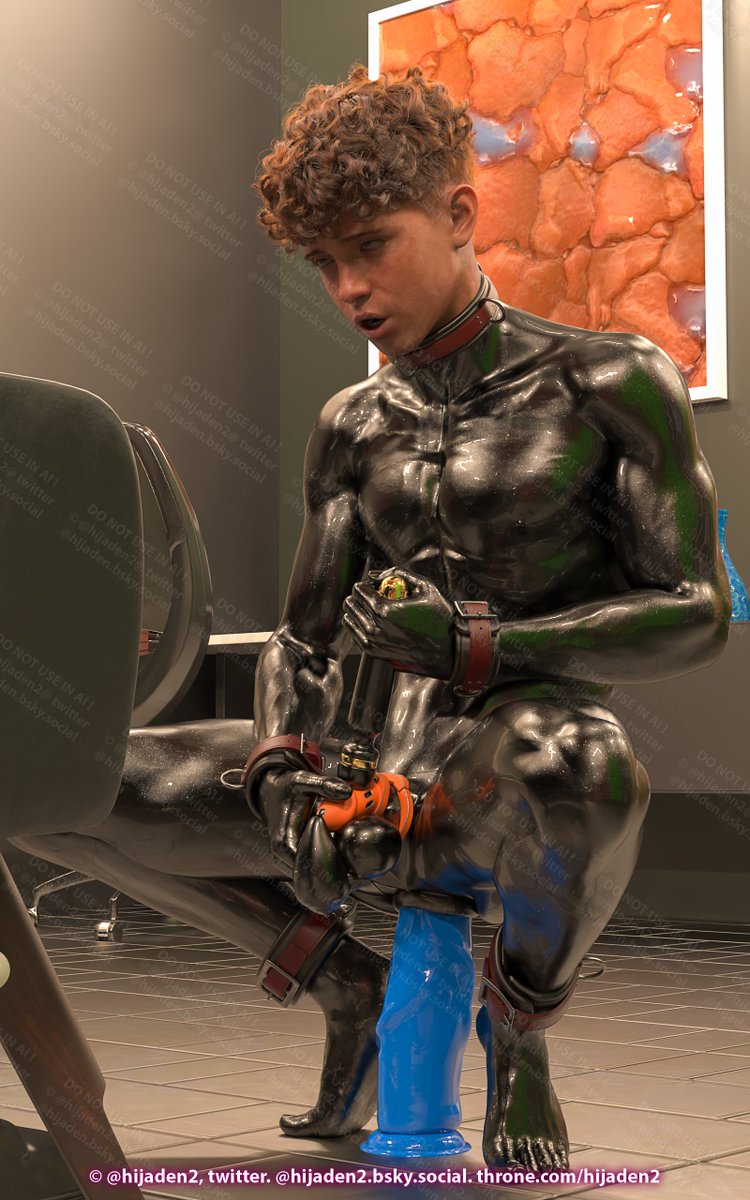 Hijaden2's tweet photo. I spent a week wondering how Ryan would look in his birthday comic in a rubber suit. So now I remade the renders with him wearing a super tight latex suit. And well... I should have dont this from the start. 😍
Link to comic below ⬇️
#nsfwtwt #rubberboy #latex #chastity #3dart https://t.co/s7F3HHH84f