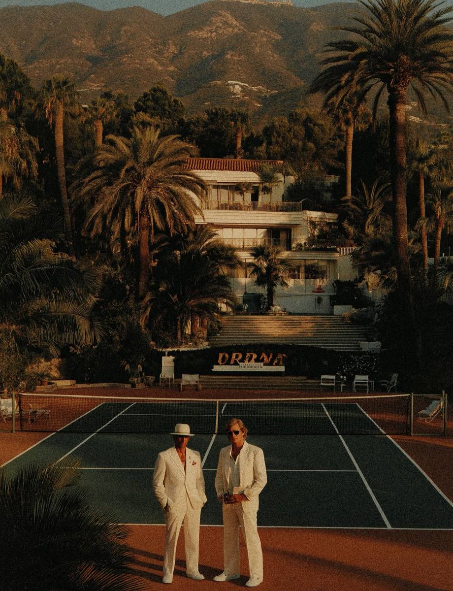 oldmoneyposts's tweet photo. Timeless people create timeless lifestyles. https://t.co/phc7sKCAPj