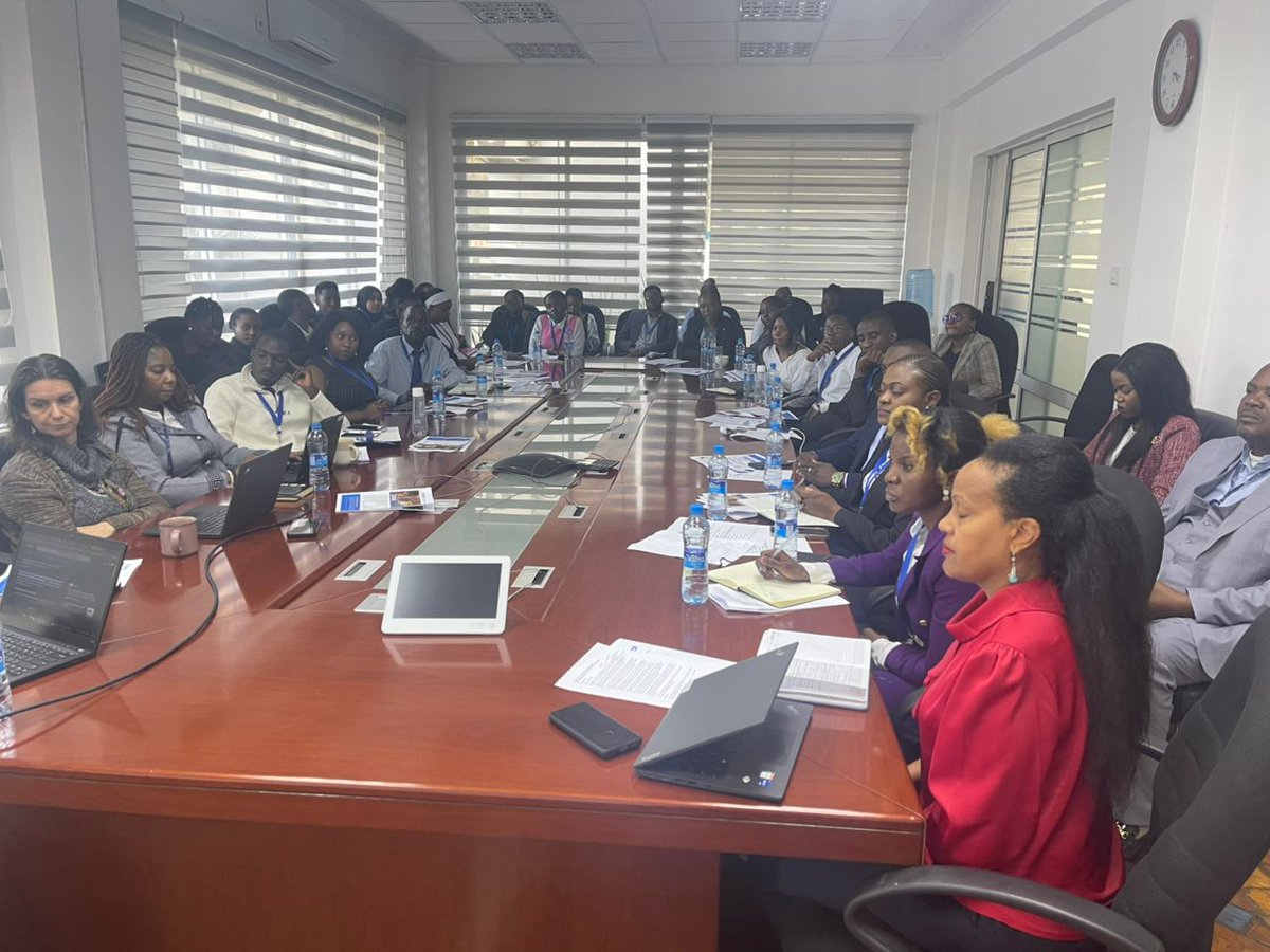 unhcrzambia's tweet photo. Young people are changemakers today—not just tomorrow.  This #WorldRefugeeDay, UNHCR &amp; the Office of the Commissioner for Refugees engaged youth leaders on protection, inclusion &amp; solutions to displacement. Informed youth build inclusive, resilient communities.
#WithRefugees #WRD https://t.co/thM6AUmmD3