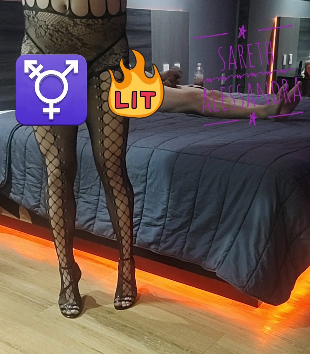 SA18Trans's tweet photo. #besosycerezas 💋 🍒 https://t.co/ZNfQD3R6fT