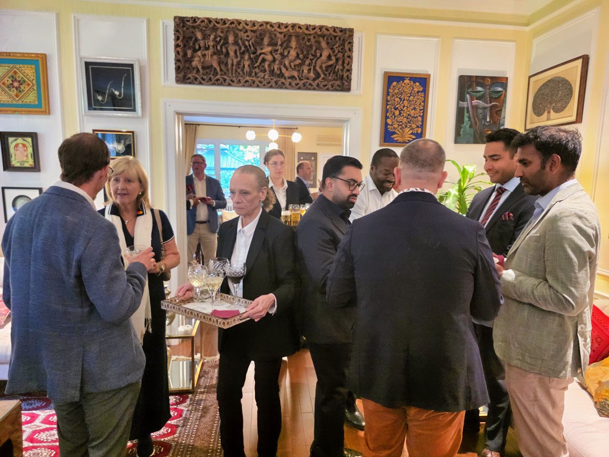 banffforum's tweet photo. 🇨🇦 Thank you to everyone who joined us at India House in #Ottawa for another outstanding #BanffForum Regional Event last night.

We were honoured to welcome H.E. Dinesh K. Patnaik and moderator Victor Thomas for an insightful discussion on the evolving Canada–India relationship. https://t.co/W8viO90so4
