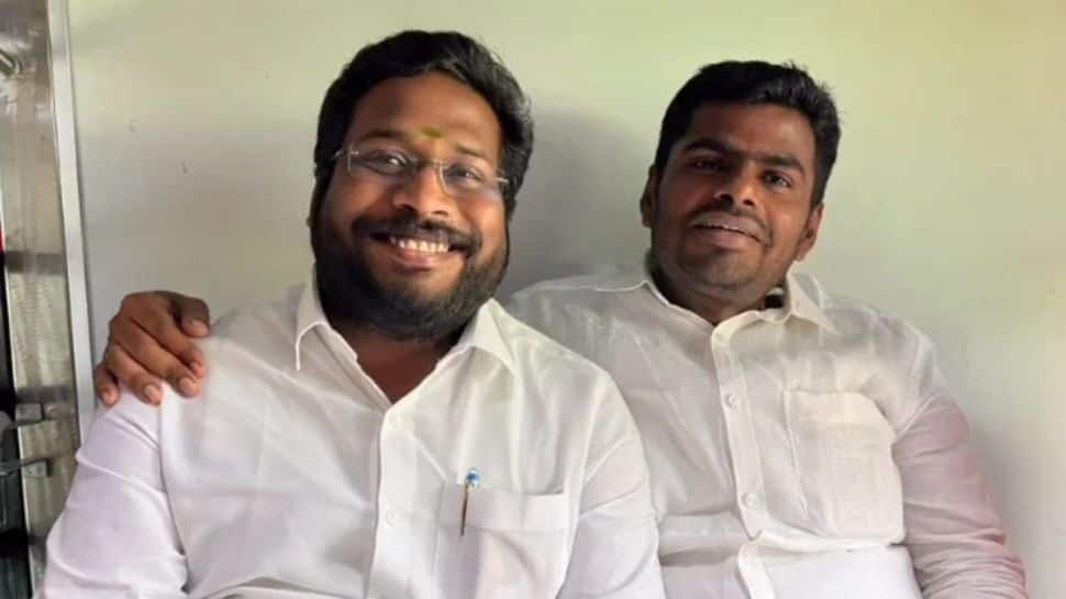 Kalyan - #வந்தேமாதரம் 🇮🇳 tweet media