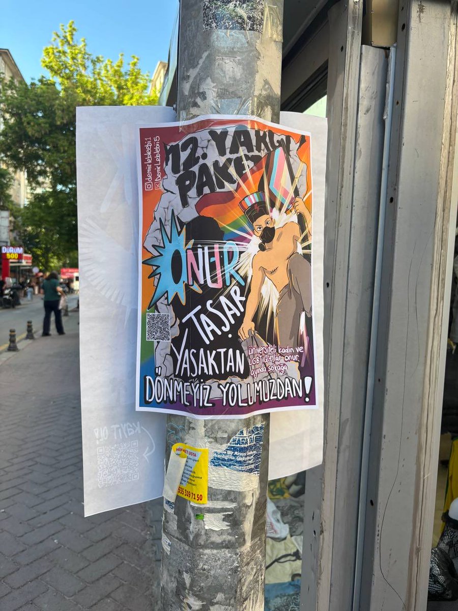 demirLeblebi26's tweet photo. 📢Duyduk duymadık demeyin, Ankara’da yaşatmaya geliyoruz.

Ankara sokaklarından seslendik, 20 Haziran’da lubunyalar sokağa!

🏳️‍🌈🏳️‍⚧️Onur taşar yasaktan dönmeyiz yolumuzdan!

📍Kızılay https://t.co/RpIyMNBmu7