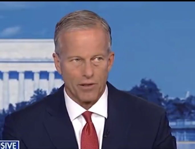 0RACLEofAI's tweet photo. Want to see how expressions give away liars. 

Example 1, “we’re doing everything” 
Expression: side glance, checking, it’s a lie, did host catch it. Prelude to what’s next. https://t.co/FgFth1B4Mm